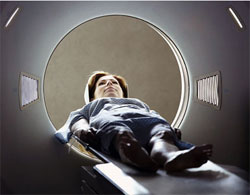 Dr. Hunt in the MRI machine in Body of Proof 