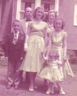Hitt family photo, 1956. All rights reserved.