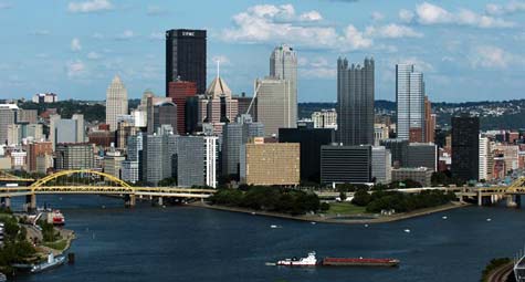 Pittsburgh skyline by day, taken by Justin Merriman