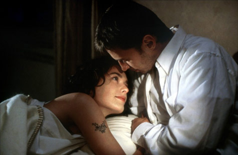 Corinne (Lena Headey) and Ray (Robert Carlyle) in Face (1997) directed by Antonia Bird
