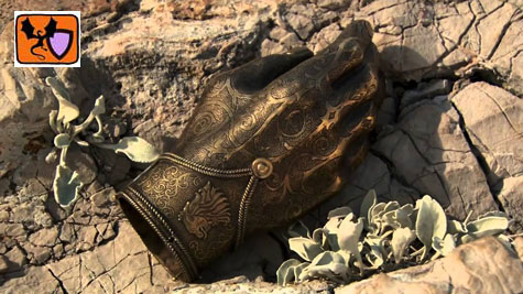 Jaime Lannister's golden hand is currently more form than function. / courtesy HBO