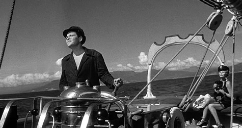Michael O'Hara (Orson Welles) and Mrs.Elsa Bannister (Rita Hayworth) aboard the Circe, in reality, a yacht rented from and captained by Errol Flynn diring the shoot.